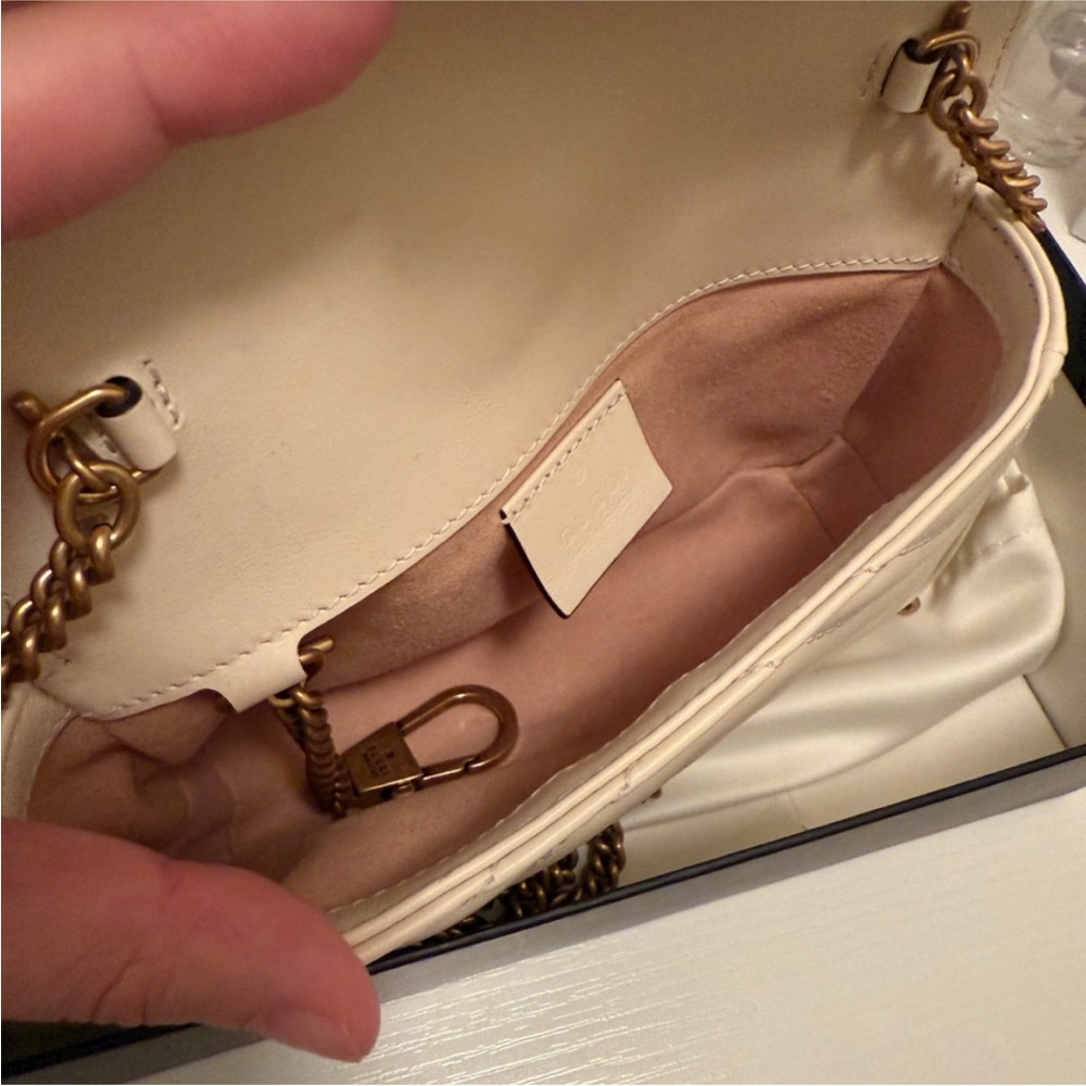 Prestine condition—Gucci GG Marmont MINI - Picture 5 of 5